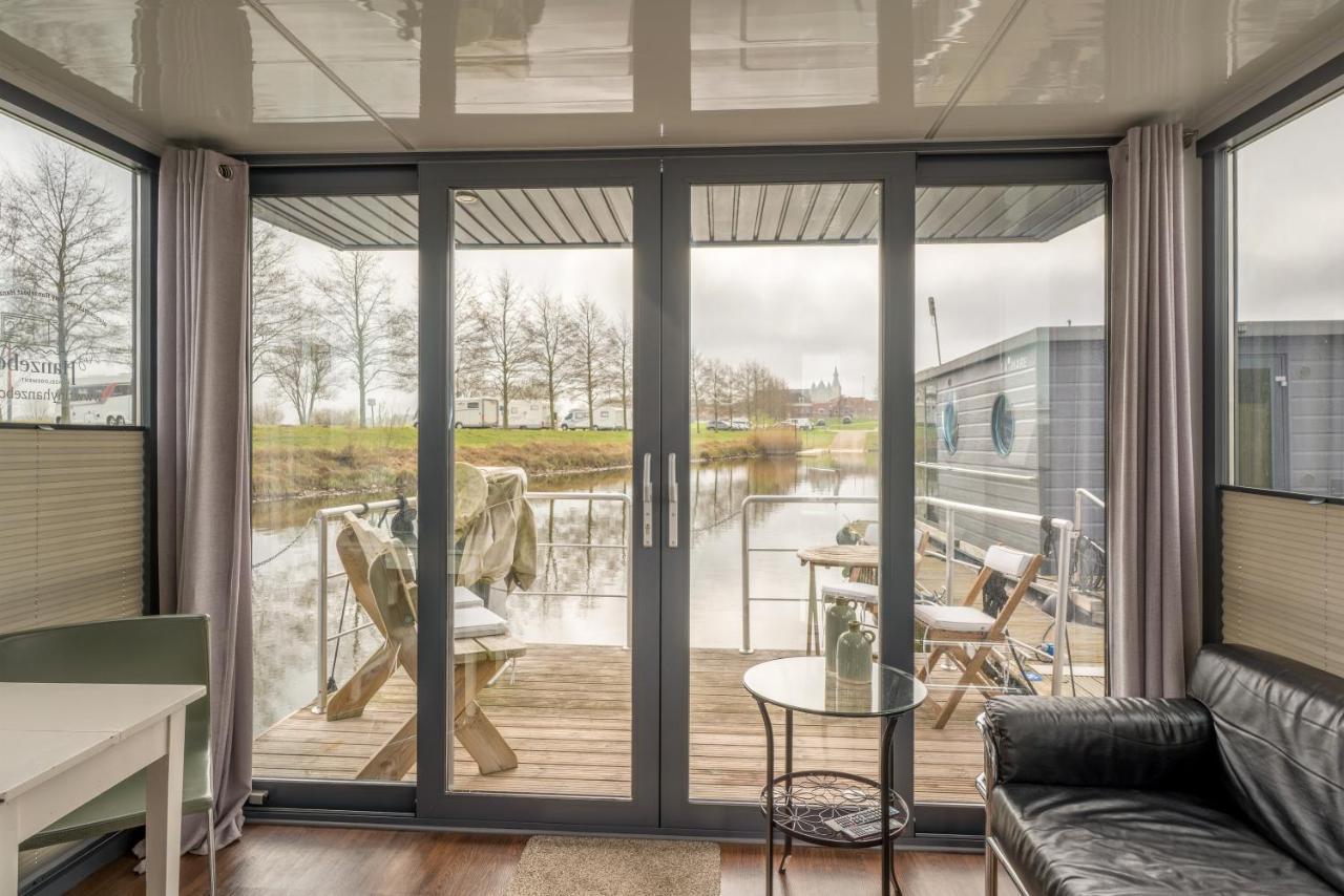 Botel Tiny Hanzeboat Hattem